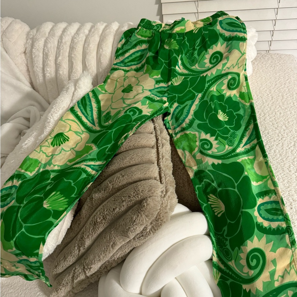 FARM Rio Green Floral Pants - Picture 4 of 5